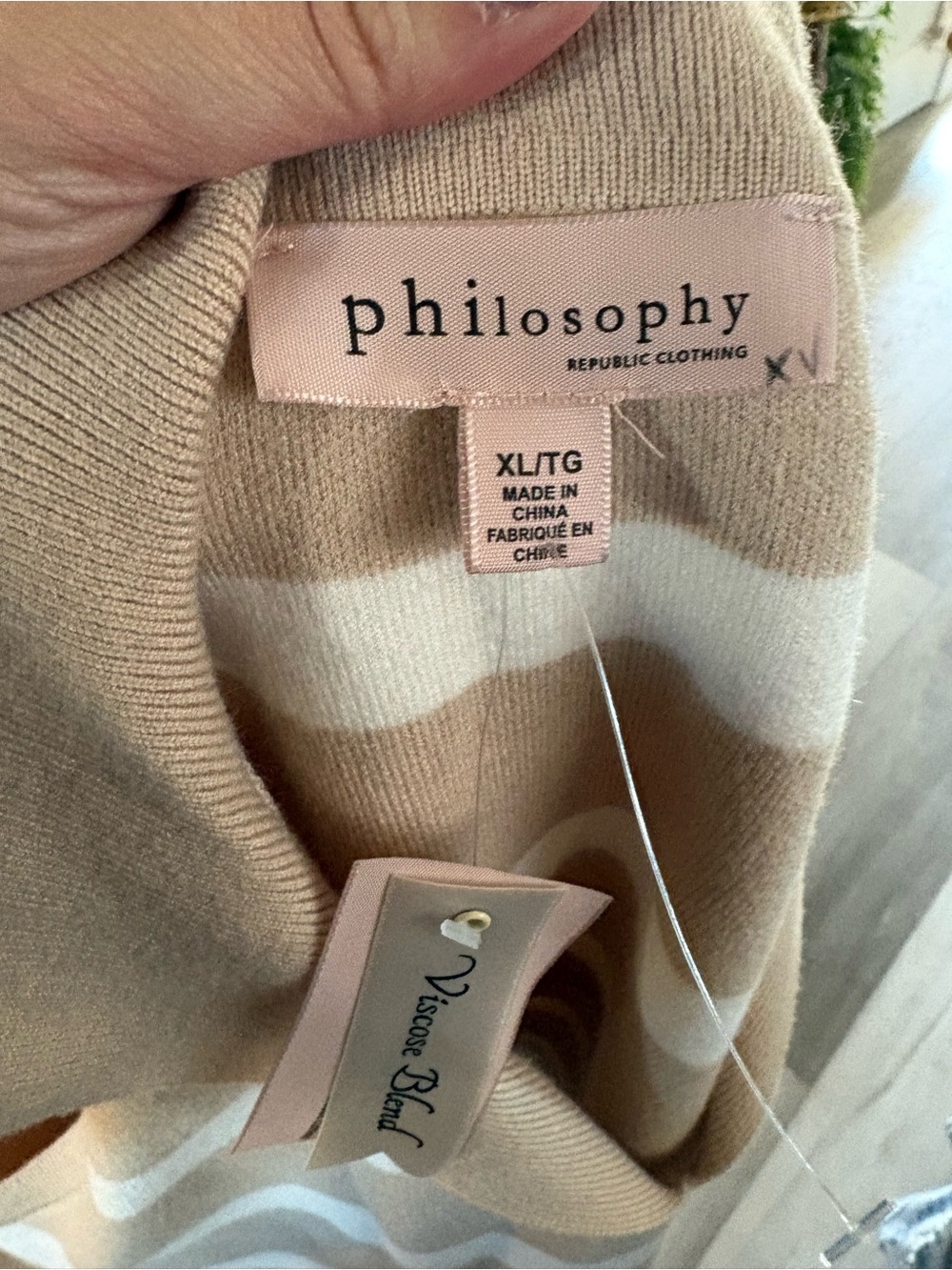 Philosophy Beige and White Striped Sleeveless Knit Top - Picture 4 of 4